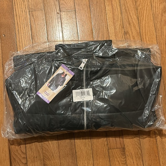 Levi's Ladies Faux Leather Puffer ~ BLACK - Picture 5 of 6